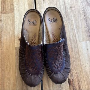 Söfft Brown Leather Suede Embroidered Mules Clogs Slip-On Shoes Size 6.5